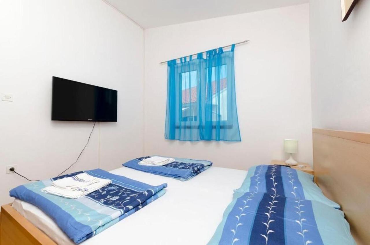Apartment Brnabic Rogoznica  Luaran gambar