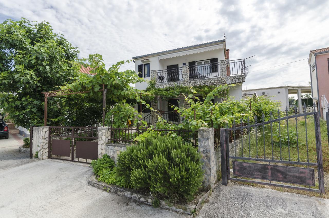 Apartment Brnabic Rogoznica  Luaran gambar