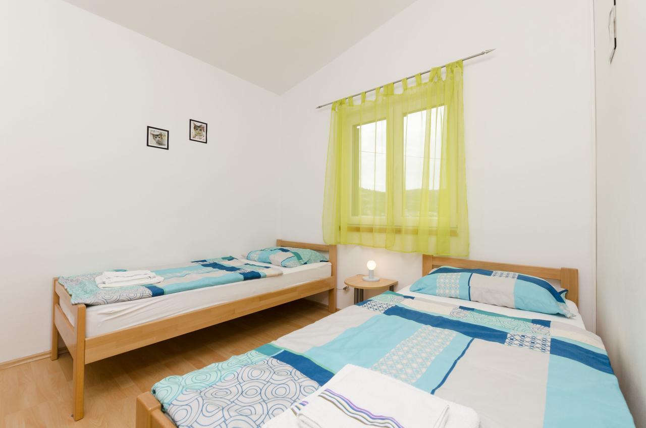 Apartment Brnabic Rogoznica  Luaran gambar