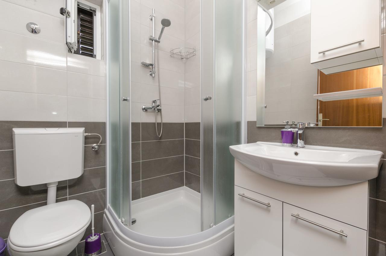 Apartment Brnabic Rogoznica  Luaran gambar